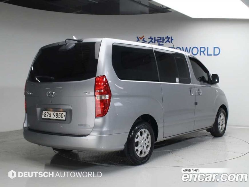 Hyundai Starex 2016
