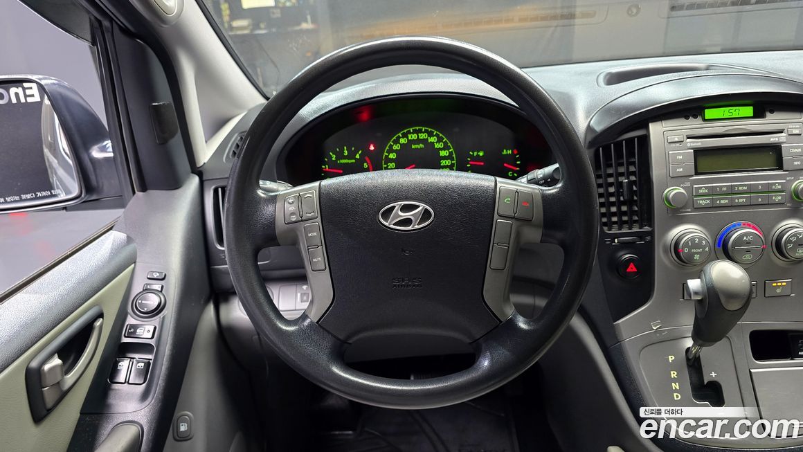 Hyundai Starex 2012