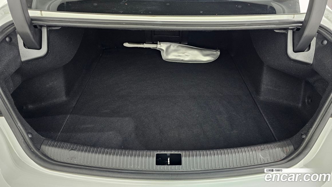 Renault-KoreaSamsung SM6 2016