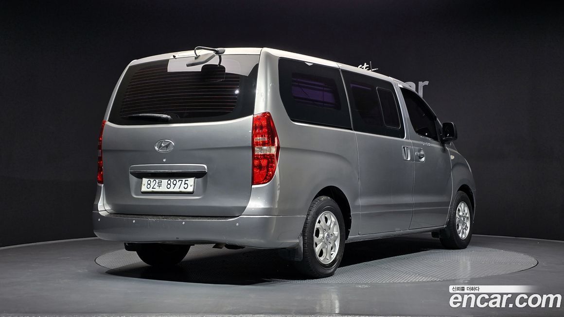 Hyundai Starex 2012