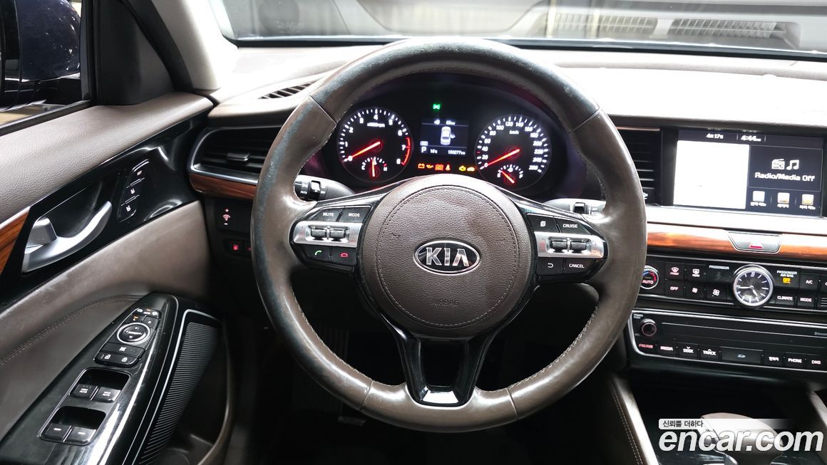 Kia K7 2016