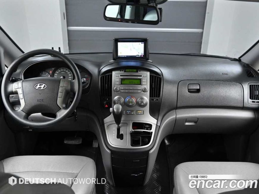 Hyundai Starex 2016
