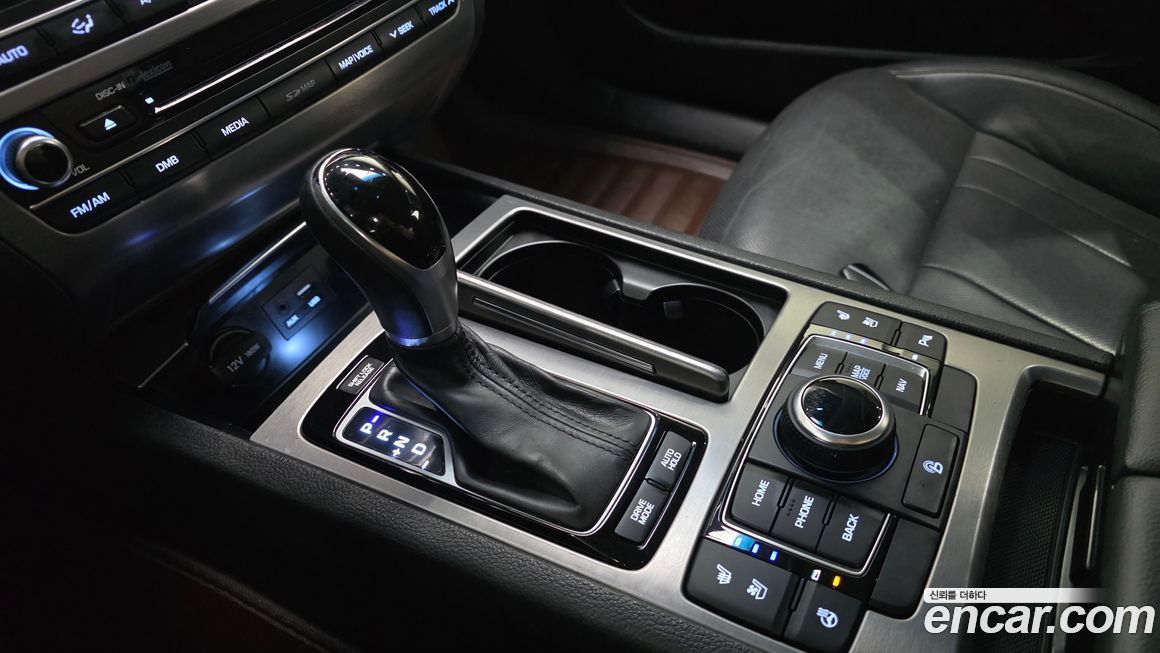 Hyundai Genesis 2014