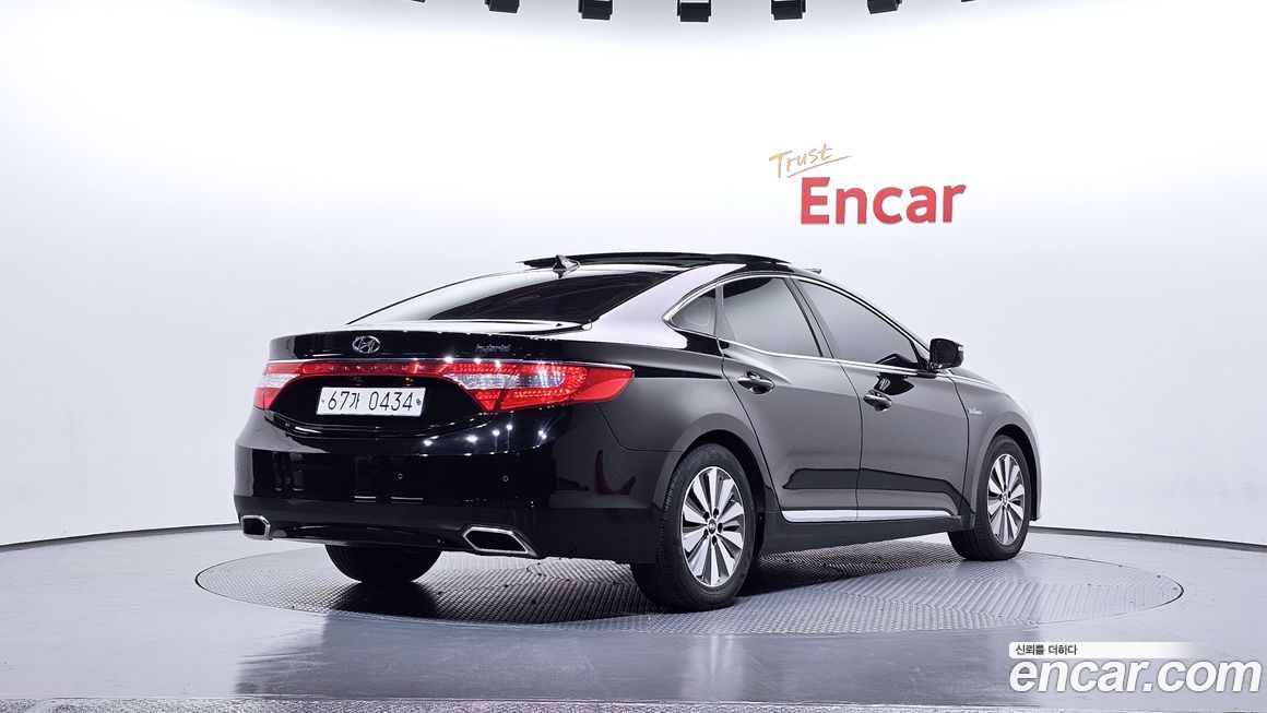 Hyundai Grandeur 2016