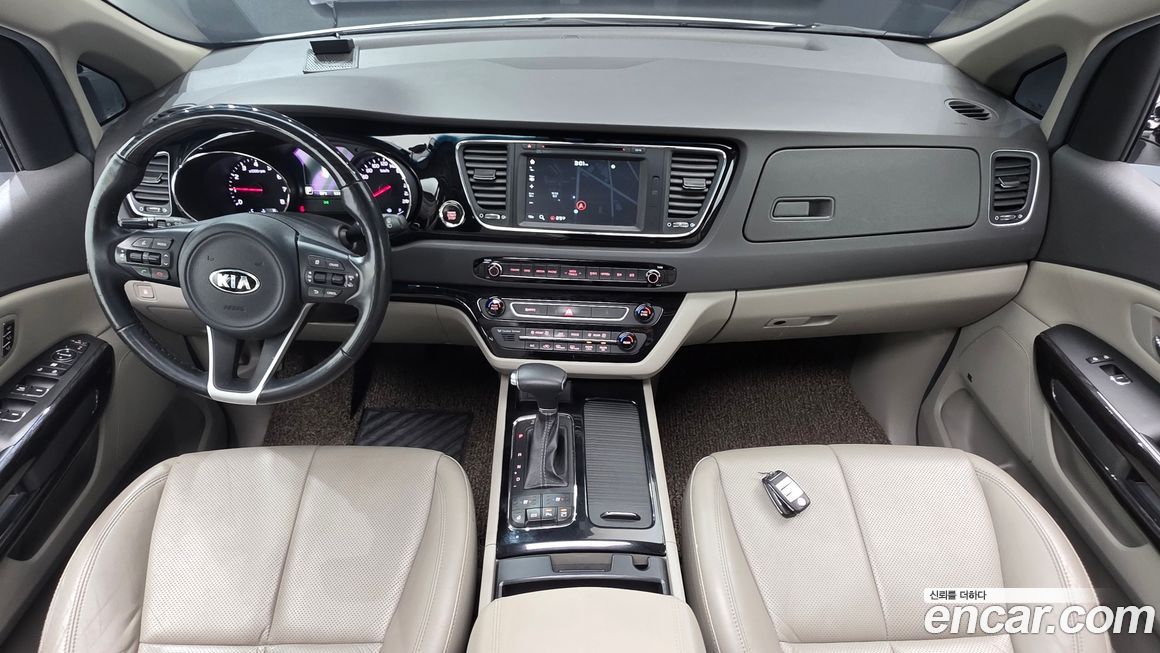 Kia Canival 2017