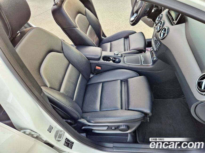 Mercedes-Benz B-Class 2016