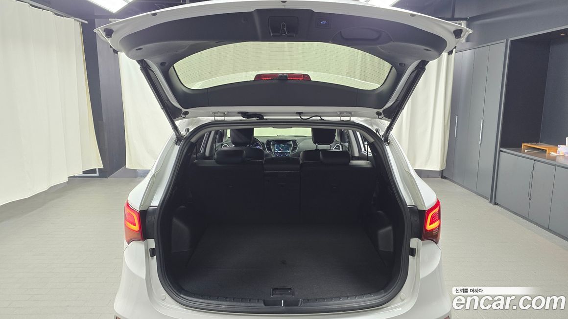 Hyundai Santafe 2017