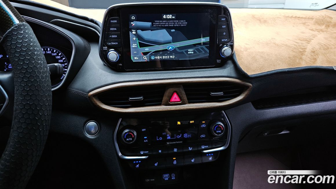 Hyundai Santafe 2020