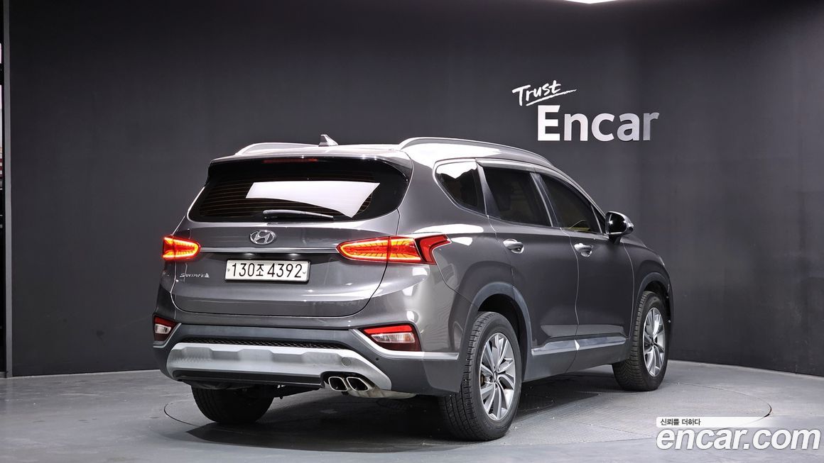 Hyundai Santafe 2020