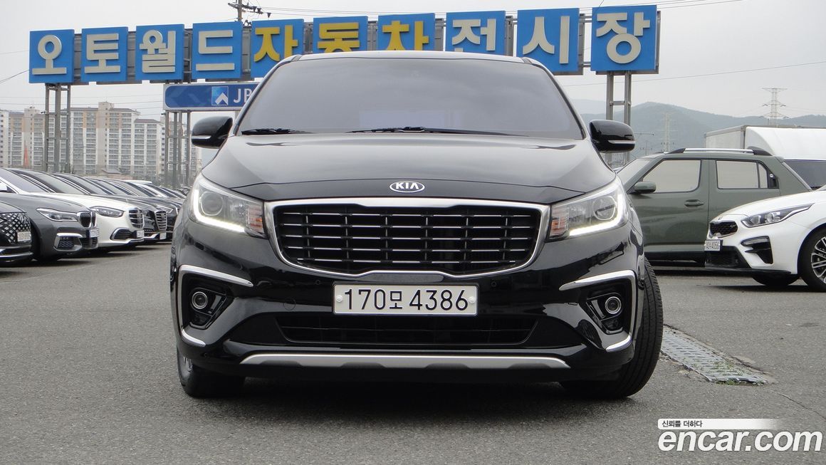 Kia Canival 2020
