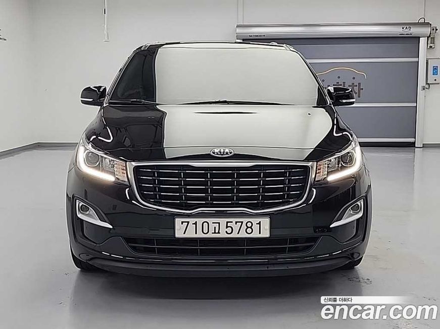 Kia Canival 2020
