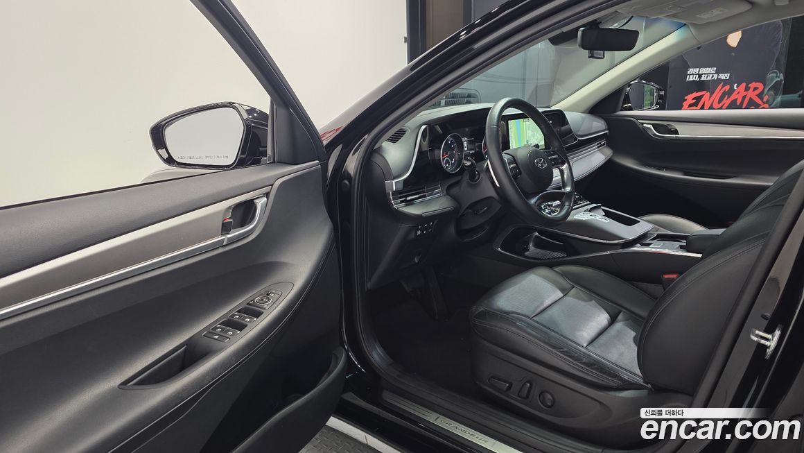 Hyundai Grandeur 2021