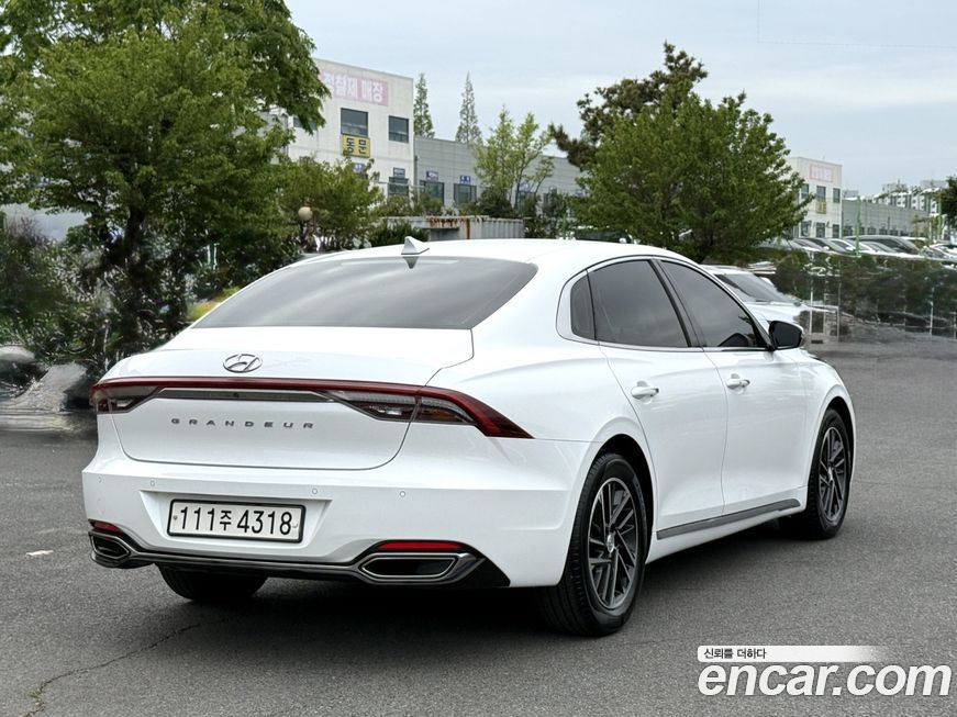 Hyundai Grandeur 2020