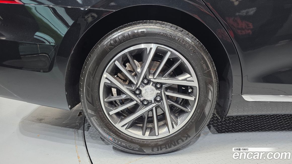 Hyundai Grandeur 2021