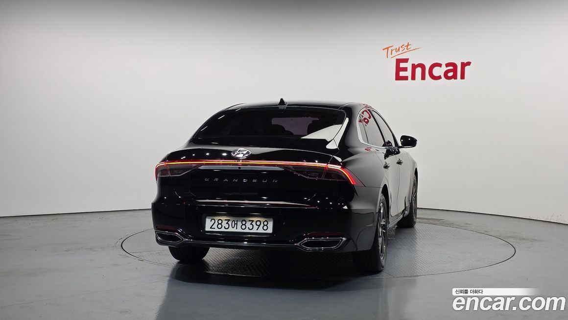 Hyundai Grandeur 2021