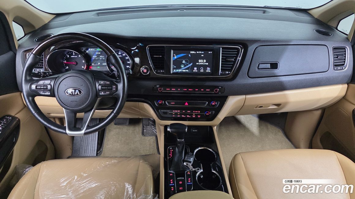 Kia Canival 2019