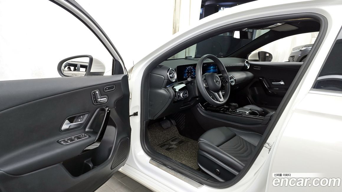 Mercedes-Benz A-Class 2020