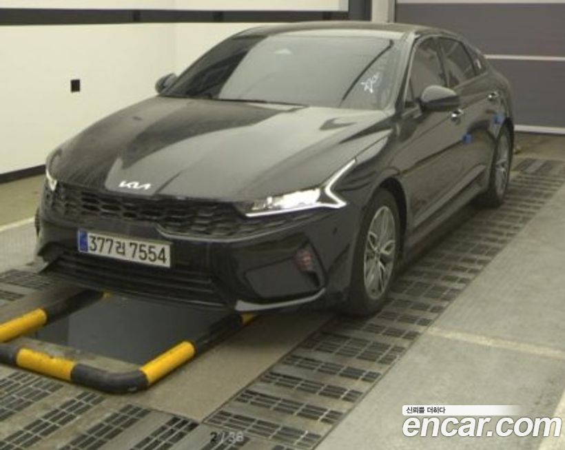 Kia K5 2023
