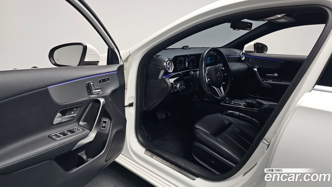 Mercedes-Benz A-Class 2021