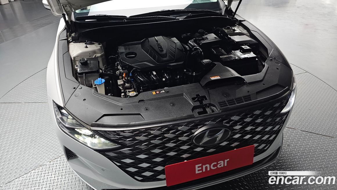 Hyundai Grandeur 2022