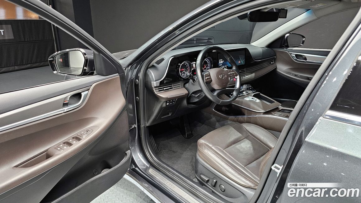 Hyundai Grandeur 2020