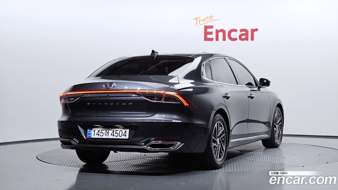 Hyundai Grandeur 2022