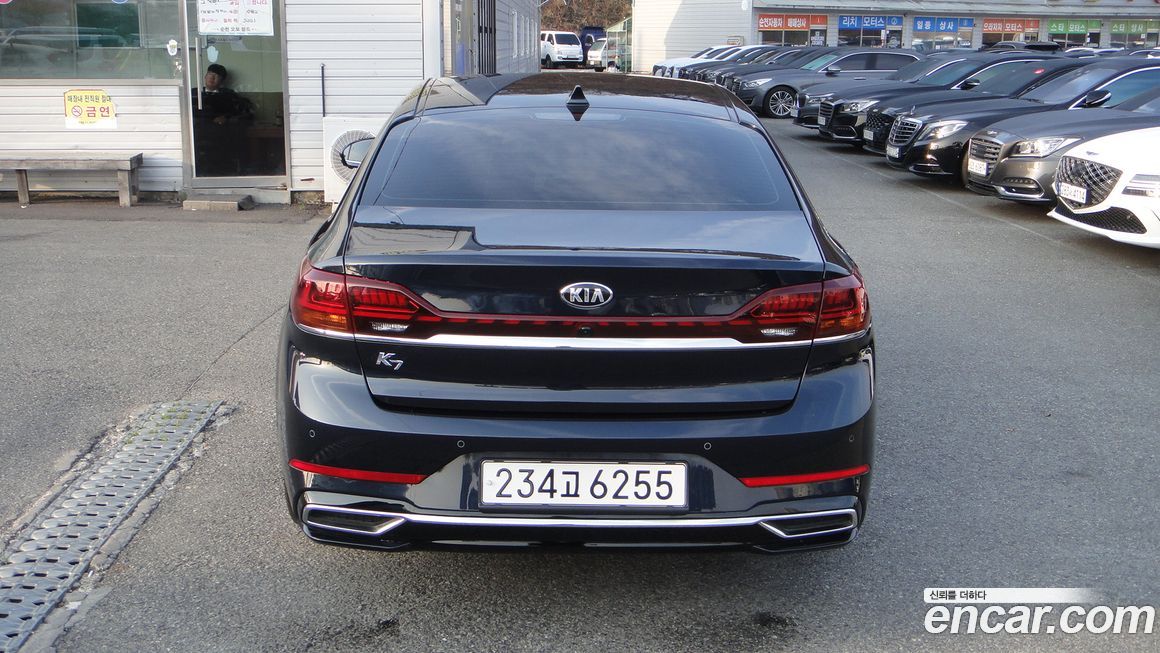 Kia K7 2021