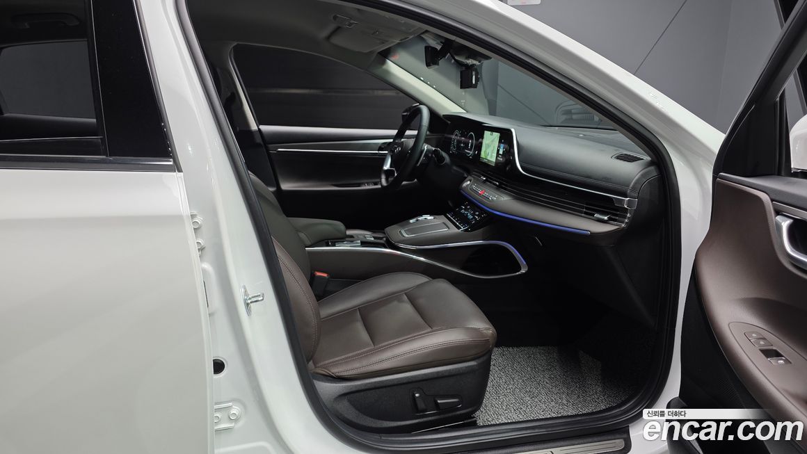 Hyundai Grandeur 2021