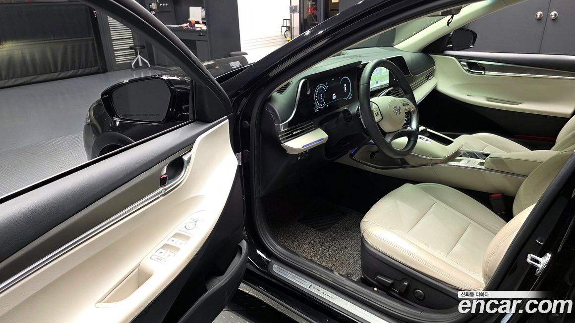 Hyundai Grandeur 2022