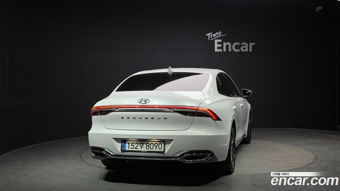 Hyundai Grandeur 2021