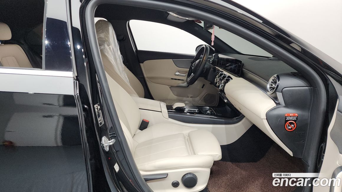 Mercedes-Benz A-Class 2021