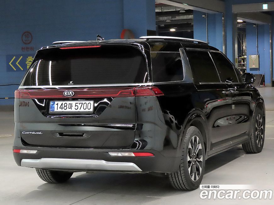 Kia Canival 2021