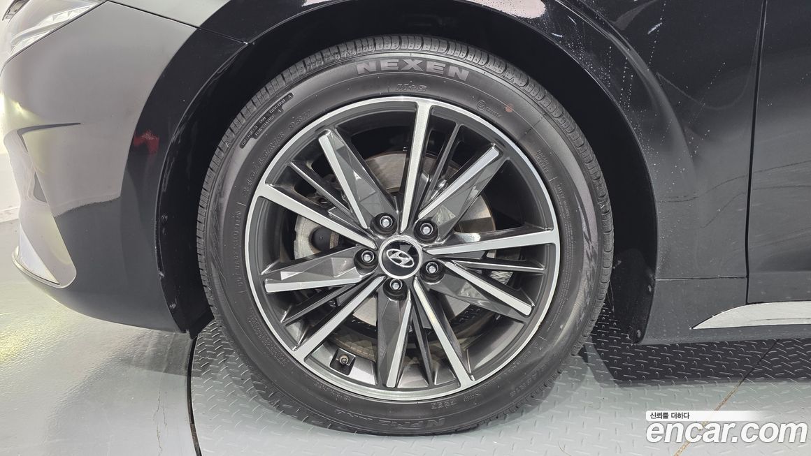 Hyundai Grandeur 2022