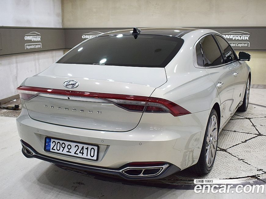 Hyundai Grandeur 2022