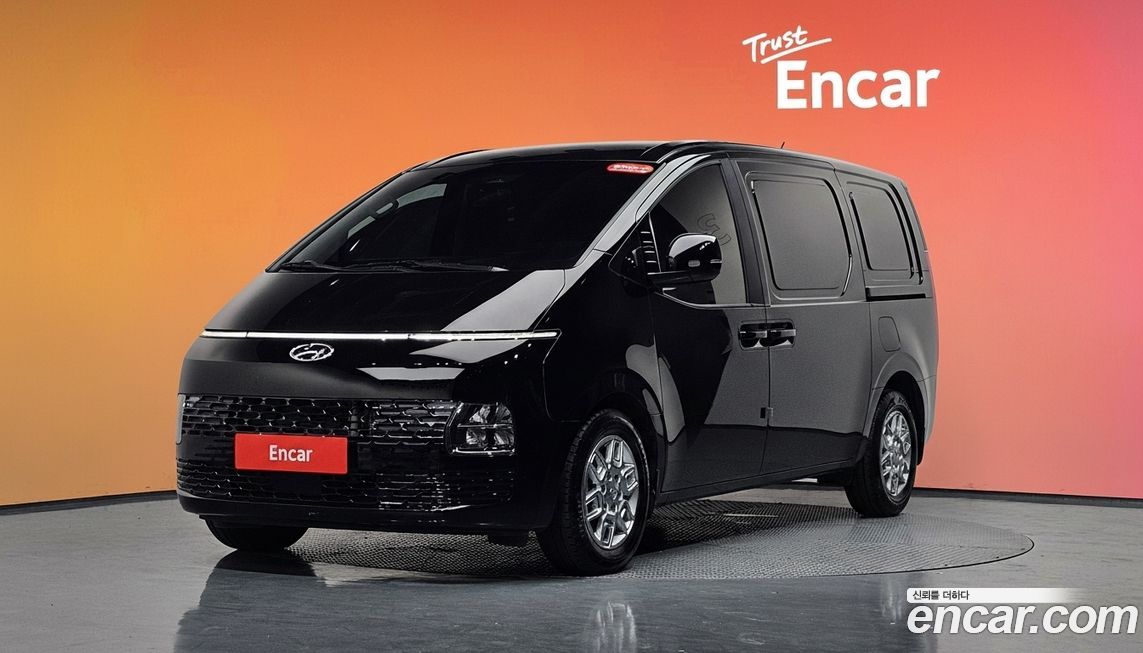 Hyundai Staria 2022