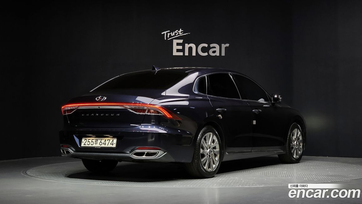 Hyundai Grandeur 2022