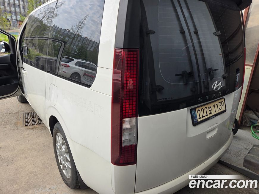 Hyundai Staria 2022