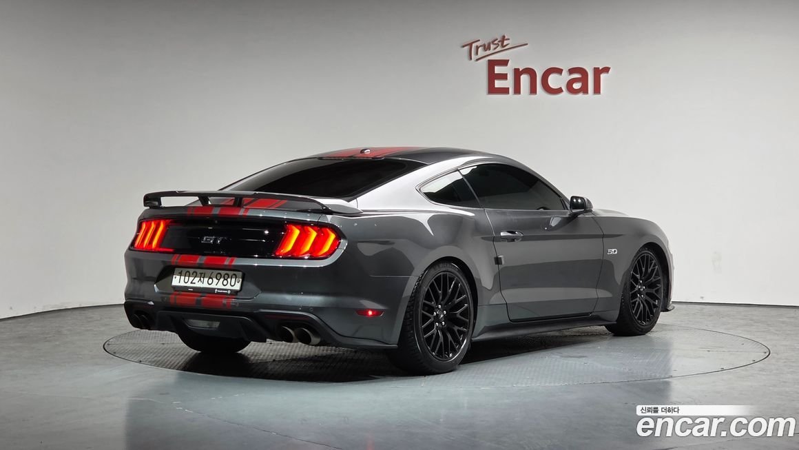Ford Mustang 2019