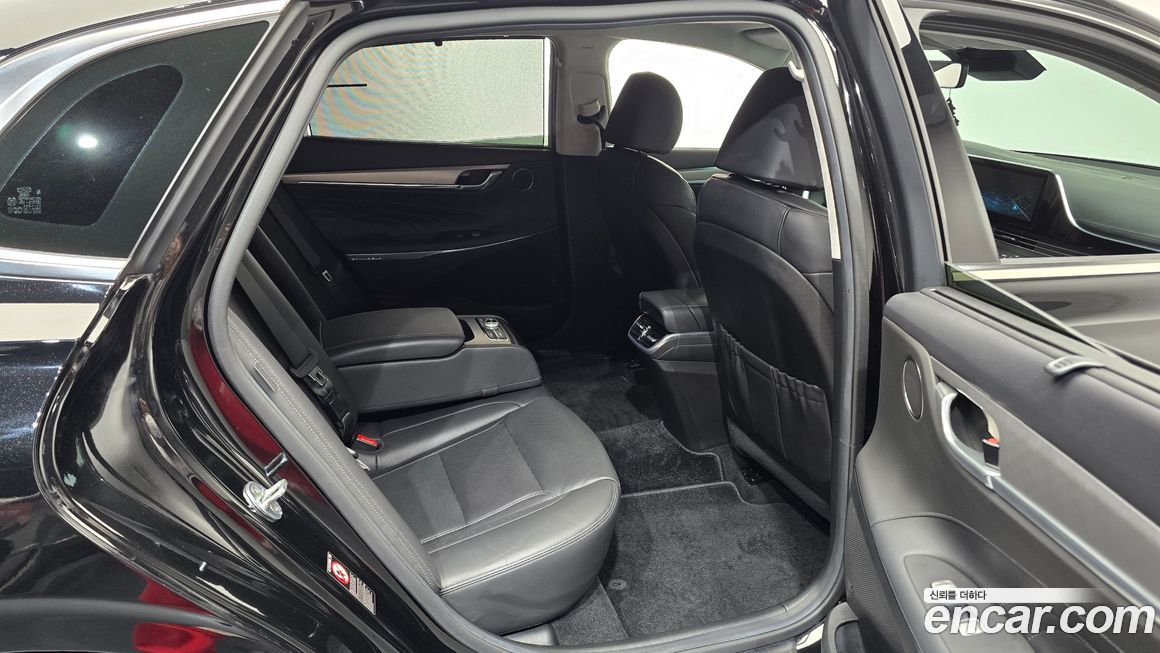 Hyundai Grandeur 2021