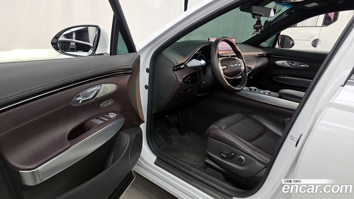 Genesis GV70 2023