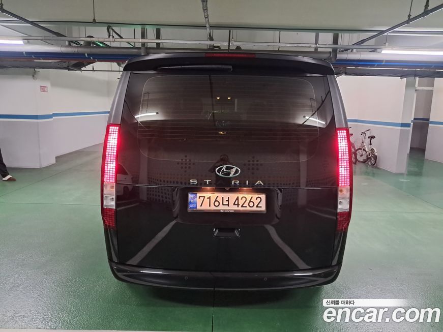 Hyundai Staria 2023