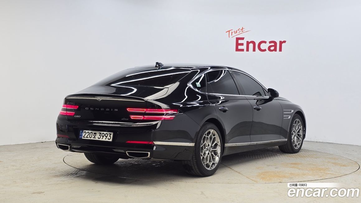 Genesis G80 2023