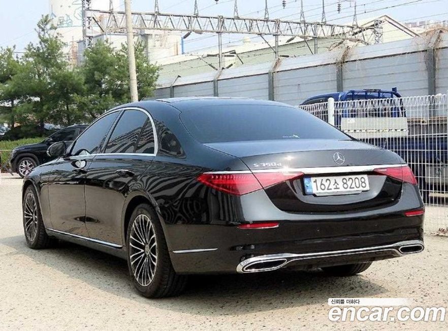 Mercedes-Benz S-Class 2022