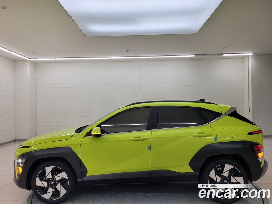 Hyundai Kona 2025