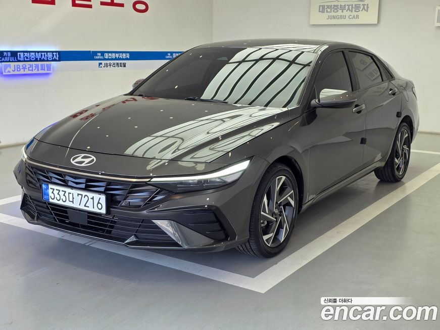 Hyundai AVANTE 2024