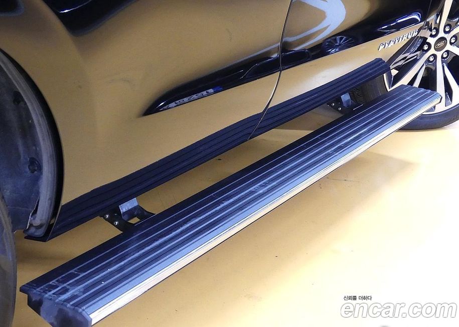 Ford Expedition 2021