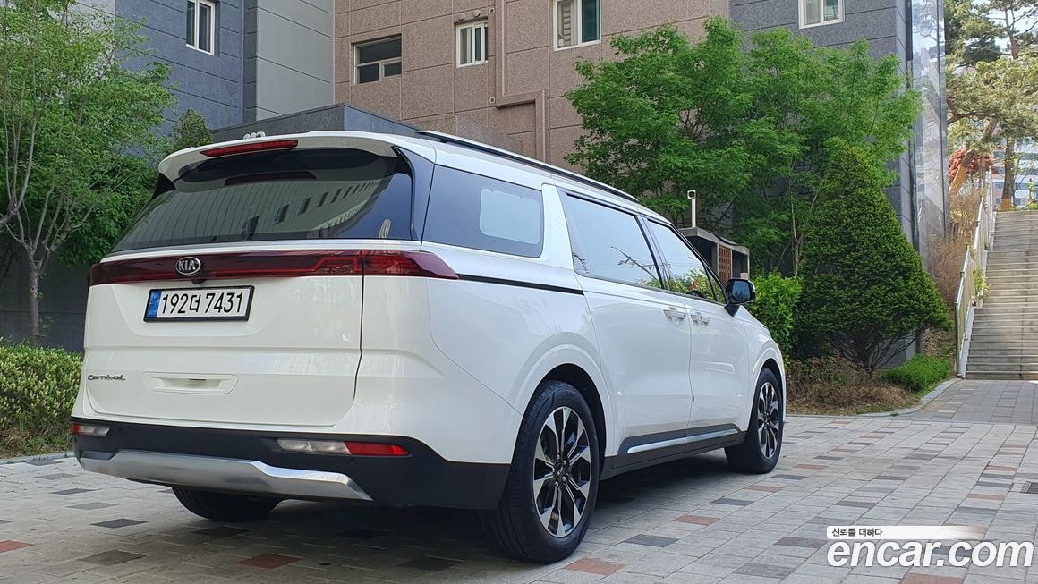 Kia Canival 2021