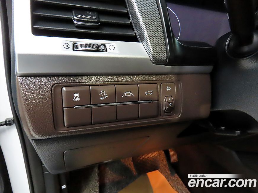 KG_Mobility_Ssangyong Rexton 2023