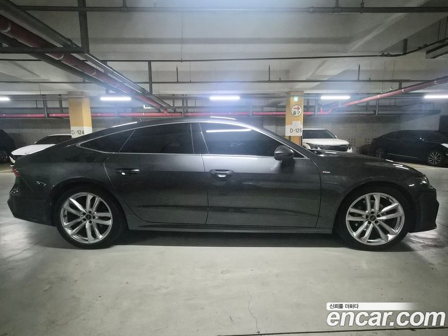 Audi A7 2022