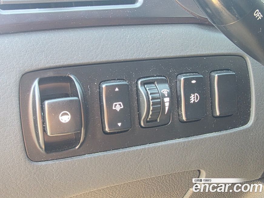 KG_Mobility_Ssangyong Chairman 2005